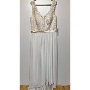 JJ'S House Formal Gown NWT